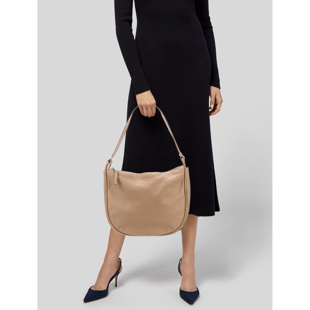 Marc Jacobs beige Leather Shoulder Bag